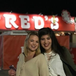 Meet your Posher, Tara